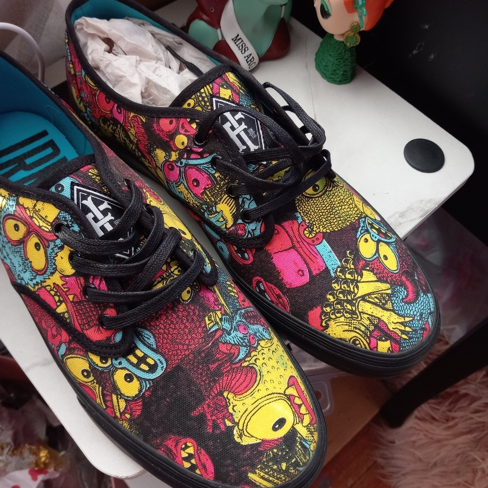 Nwt discontinued men's graphic sneakers! Skate shoes! Y2k! Rare! SOLD - Picture 5 of 6